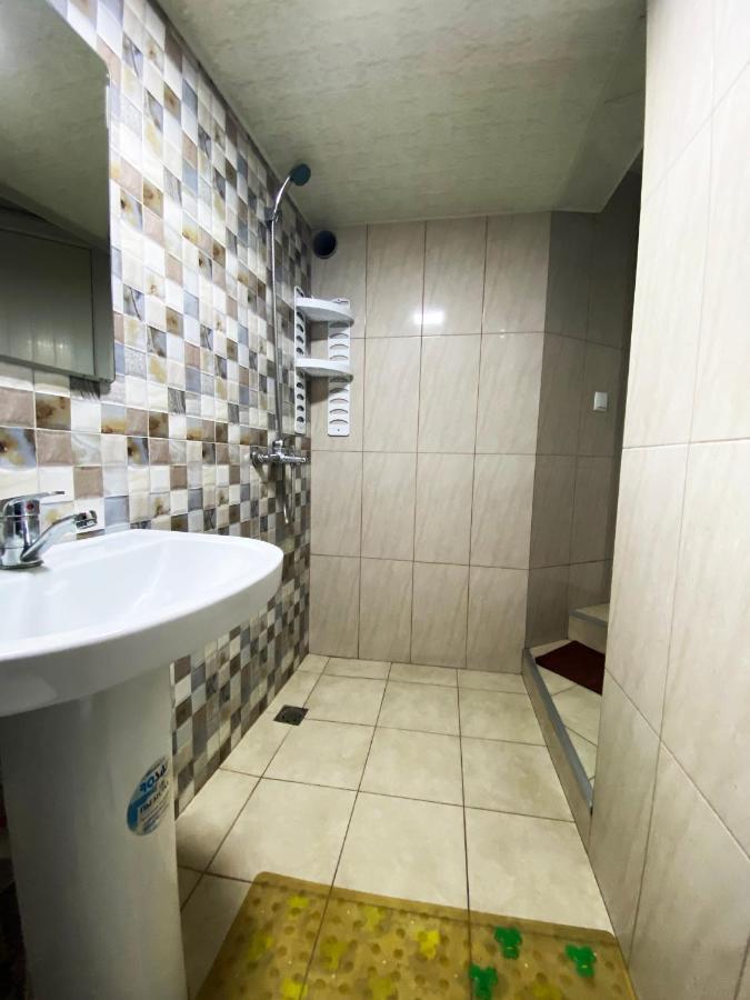Domino Yerevan Hostel And Hotel المظهر الخارجي الصورة