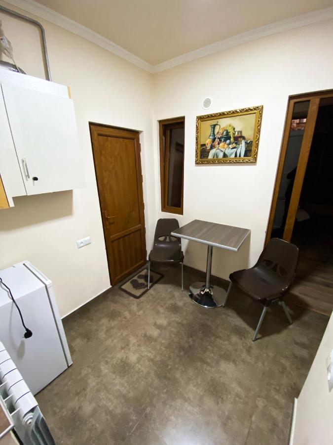 Domino Yerevan Hostel And Hotel المظهر الخارجي الصورة