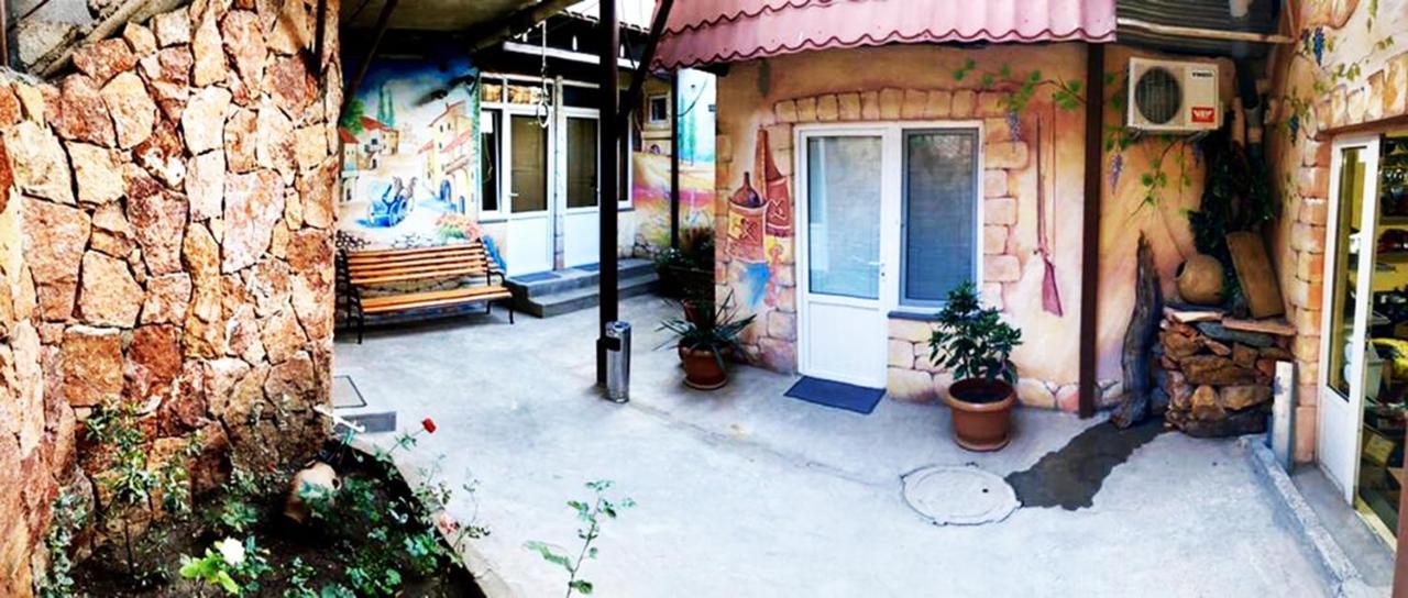Domino Yerevan Hostel And Hotel المظهر الخارجي الصورة