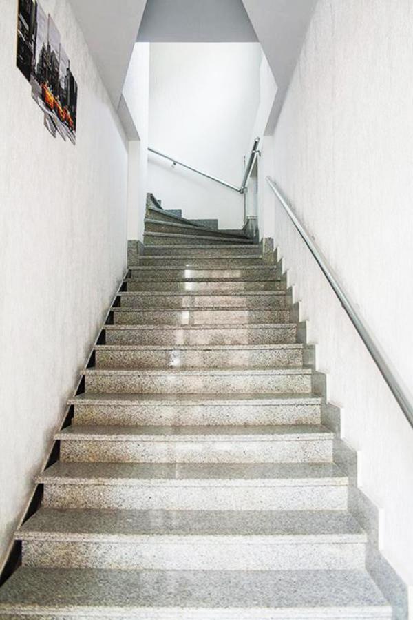 Domino Yerevan Hostel And Hotel المظهر الخارجي الصورة