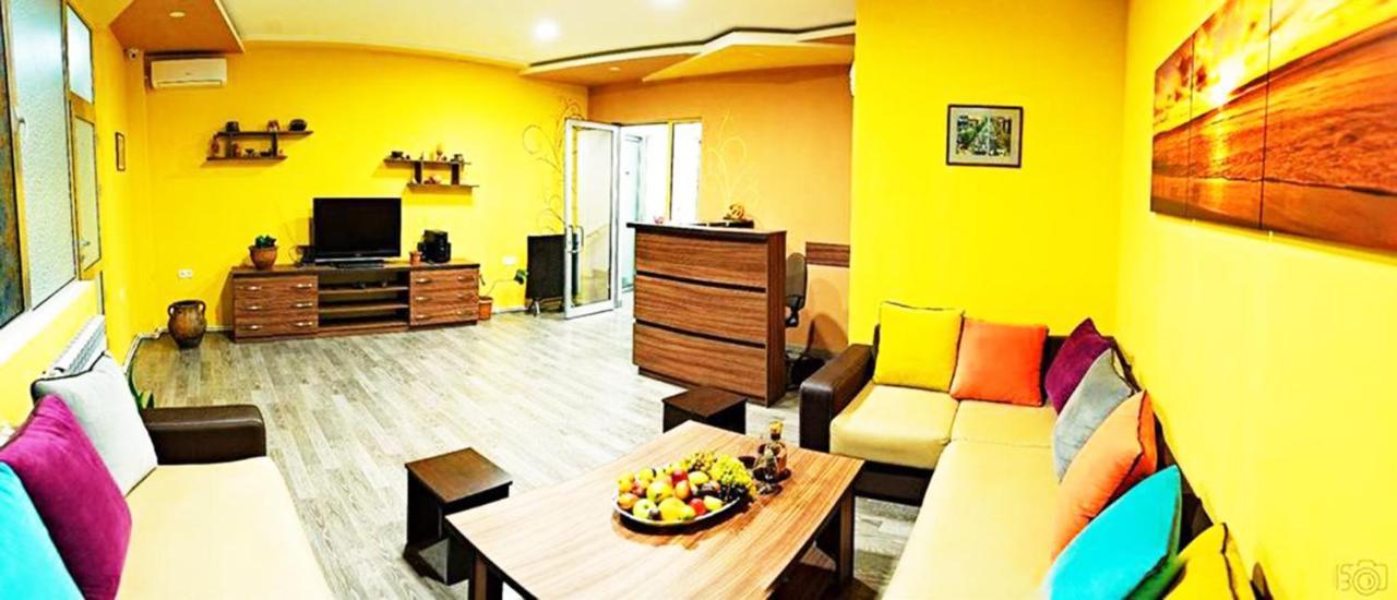 Domino Yerevan Hostel And Hotel المظهر الخارجي الصورة