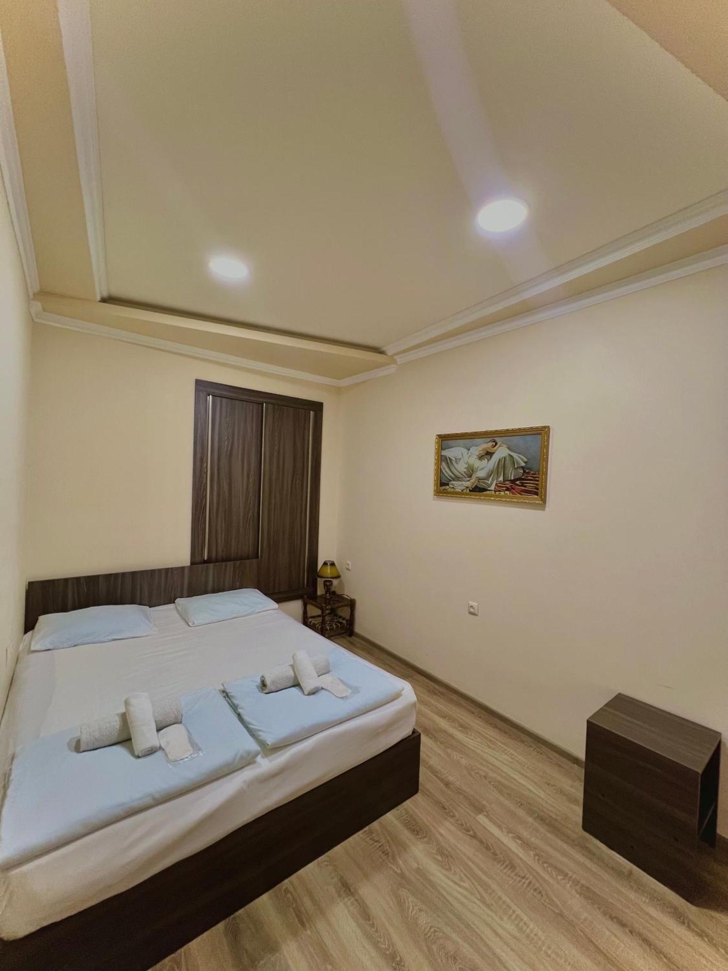 Domino Yerevan Hostel And Hotel المظهر الخارجي الصورة